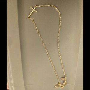 GOLD CROSS NECKLACE